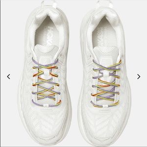 LOOKING FOR: Hoka One One Outdoor Voices Clifton